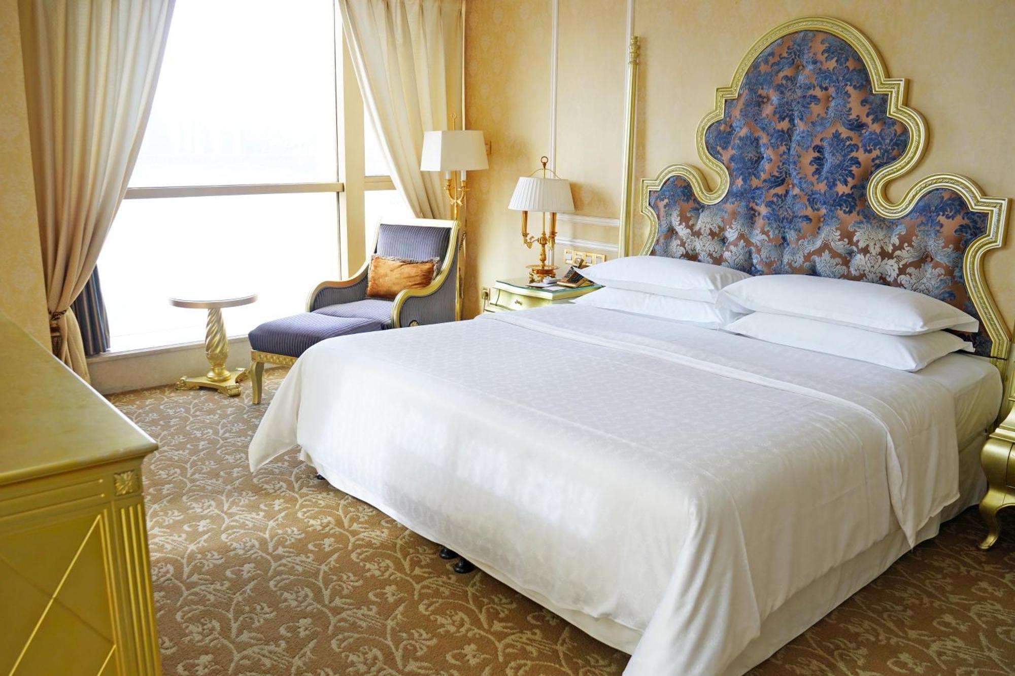Sheraton Chongqing Hotel Extérieur photo