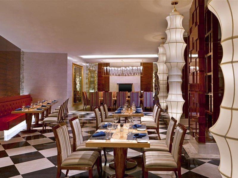 Sheraton Chongqing Hotel Extérieur photo